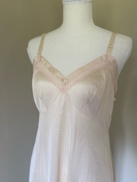 lorraine Other - Vintage Lorraine Elegant Cream Slip Dress - Perfect for bride bridal wedding